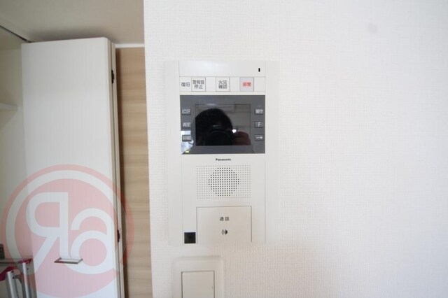 ラシュレエグゼ難波南の物件内観写真