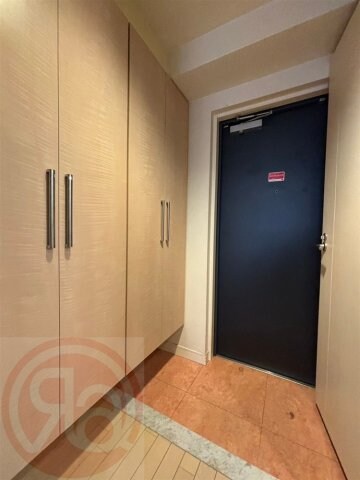 大国町駅 徒歩4分 9階の物件内観写真