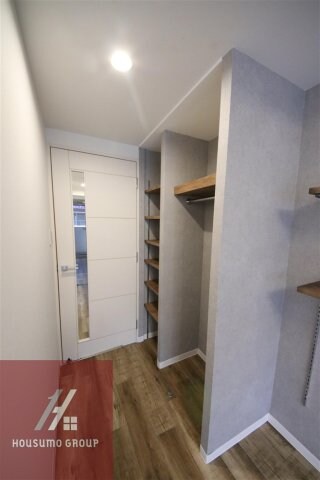 ＪＲ難波駅 徒歩3分 4階の物件内観写真