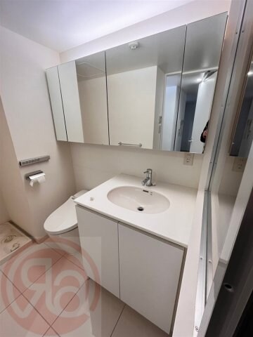 GLASHAUSの物件内観写真