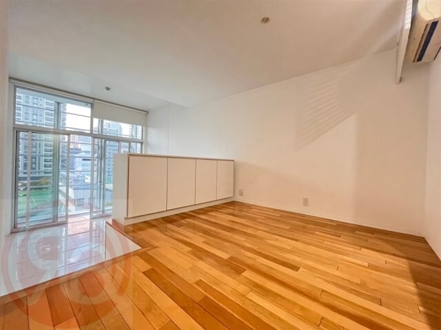 GLASHAUSの物件内観写真