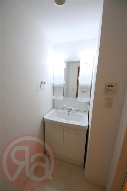 阿波座駅 徒歩3分 5階の物件内観写真