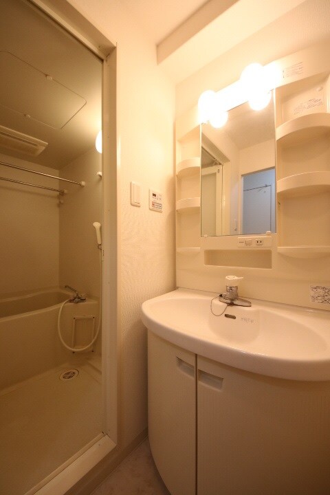 レジディア京町堀の物件内観写真