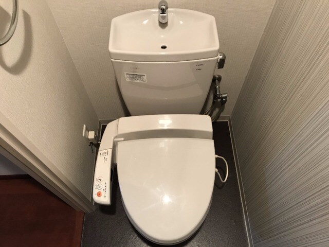 阿波座駅 徒歩7分 6階の物件内観写真