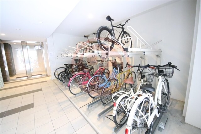 ノーブルスクエア新町の物件内観写真