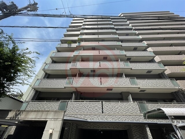 グラマシー立売堀の物件外観写真