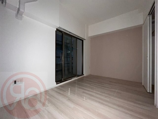 セレニテ難波グランデシュッドの物件内観写真