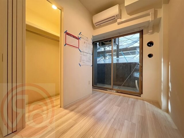 セレニテ難波グランデシュッドの物件内観写真