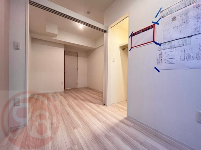 セレニテ難波グランデシュッドの物件内観写真