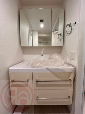 セレニテフラン難波の物件内観写真