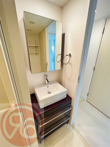 セレニテ本町グランデの物件内観写真