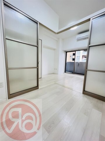 セレニテ本町グランデの物件内観写真