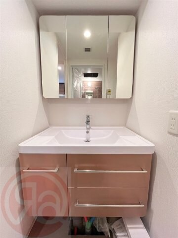 セレニテフラン難波の物件内観写真