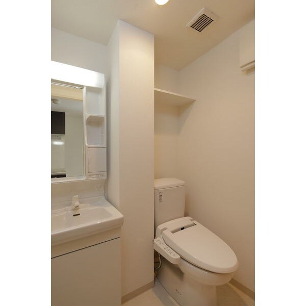 エステムプラザ難波westⅡプレディアの物件内観写真