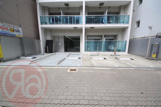 primavera nishi shinsaibashiの物件外観写真