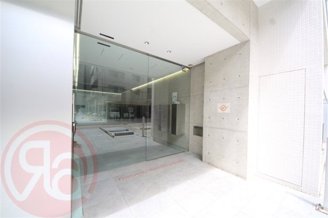 primavera nishi shinsaibashiの物件外観写真