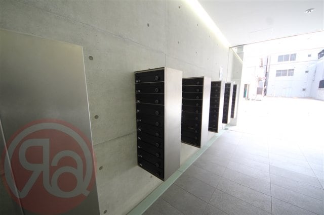 primavera nishi shinsaibashiの物件外観写真