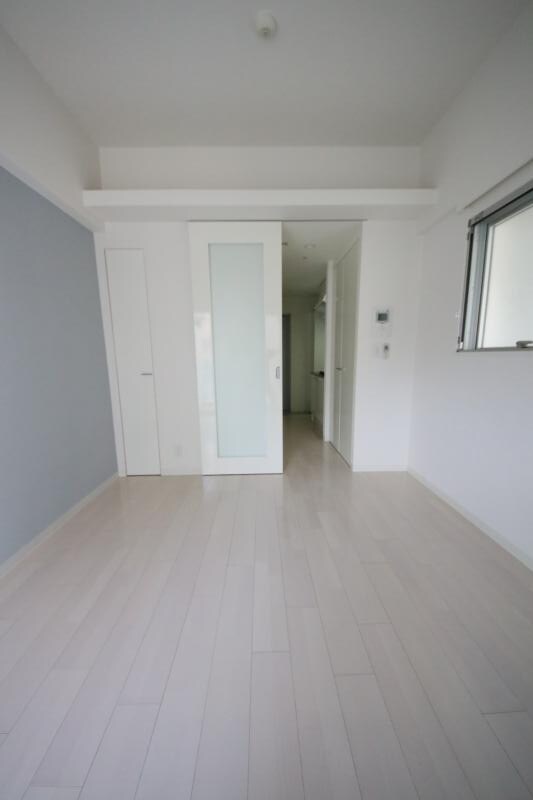 primavera nishi shinsaibashiの物件内観写真