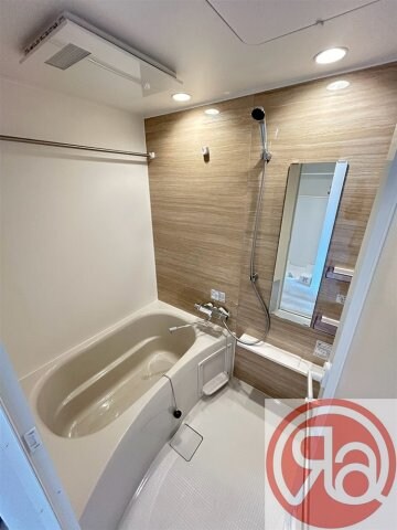 コンフォリア・リヴ本町WEST Qの物件内観写真