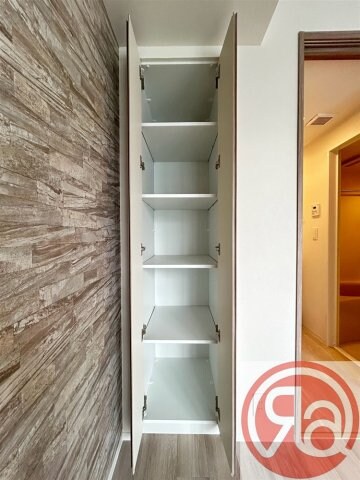 コンフォリア・リヴ本町WEST Qの物件内観写真