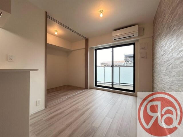 コンフォリア・リヴ本町WEST Qの物件内観写真