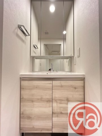 コンフォリア・リヴ本町WEST Qの物件内観写真