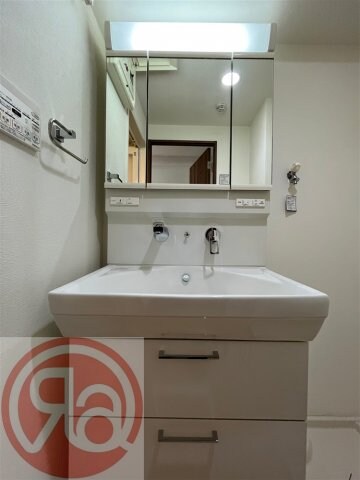 四ツ橋駅 徒歩6分 8階の物件内観写真