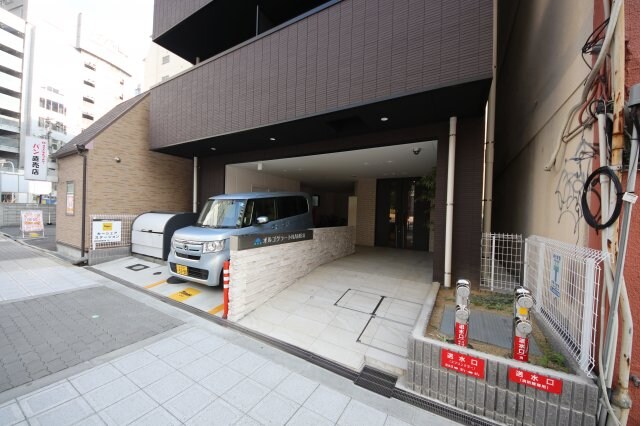 オルゴグラートNAMBAの物件外観写真