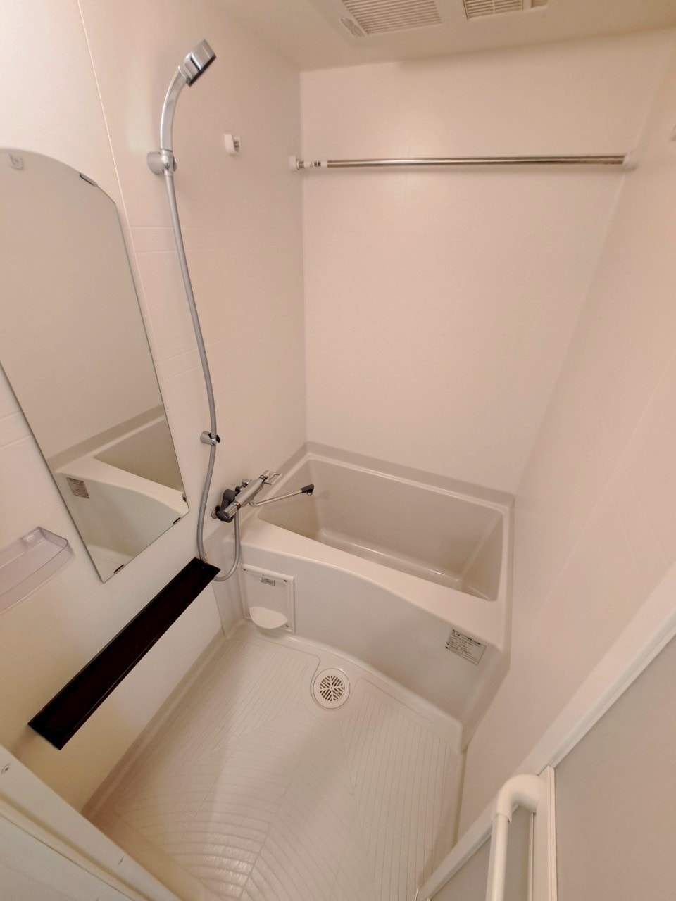 プレサンスOSAKA東中本エシデルの物件内観写真