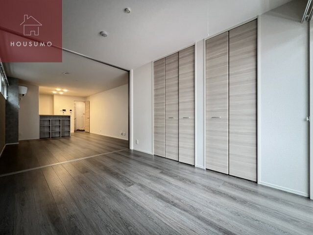 アイビー俊徳道の物件内観写真