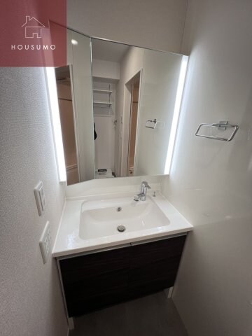 アイビー俊徳道の物件内観写真