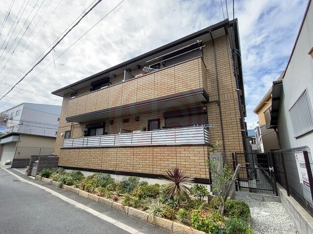 クローバー友井の物件外観写真