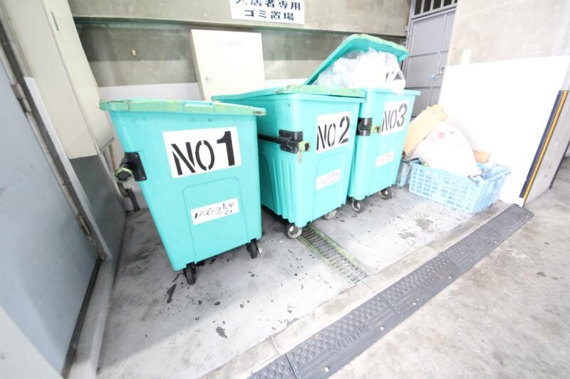 ノアーズアーク長田21の物件内観写真