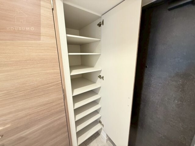 S-RESIDENCE小阪azureの物件内観写真