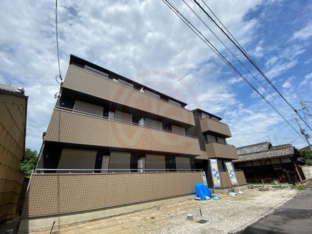 グロースコート弥刀の物件外観写真