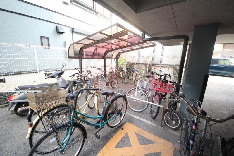 コレクション北巽の物件内観写真