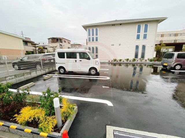 ラリュールの物件外観写真