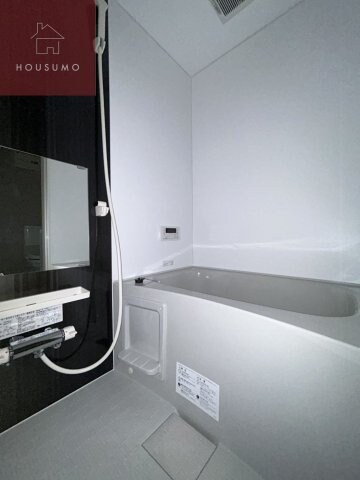 レジュール・ウールの物件内観写真