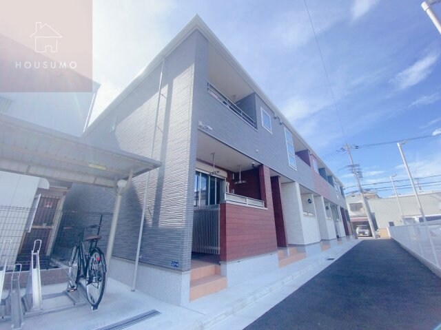 ジャイオスの物件外観写真