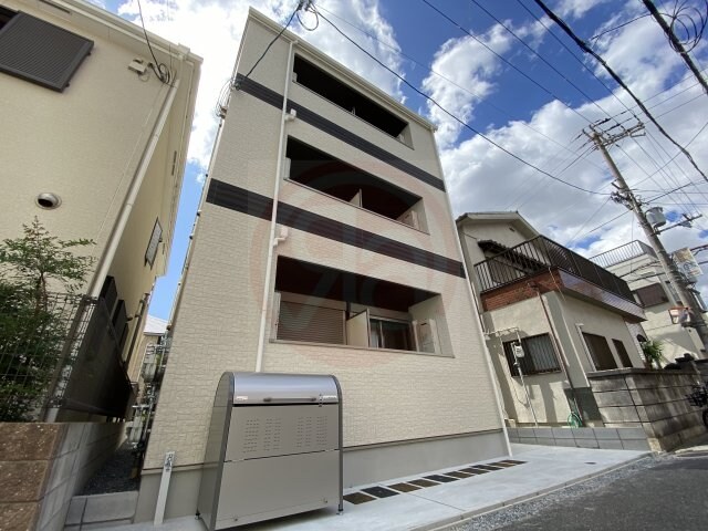 ノイヴェル長瀬の物件外観写真