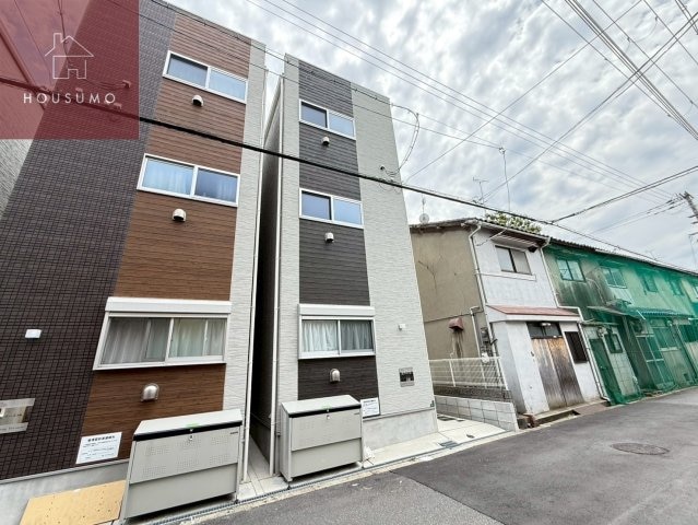 Laugh Tale 2番館の物件外観写真