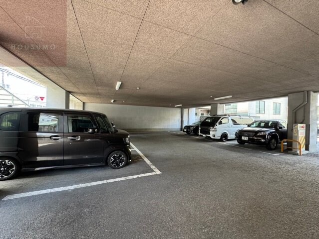 フローラ長田の物件外観写真