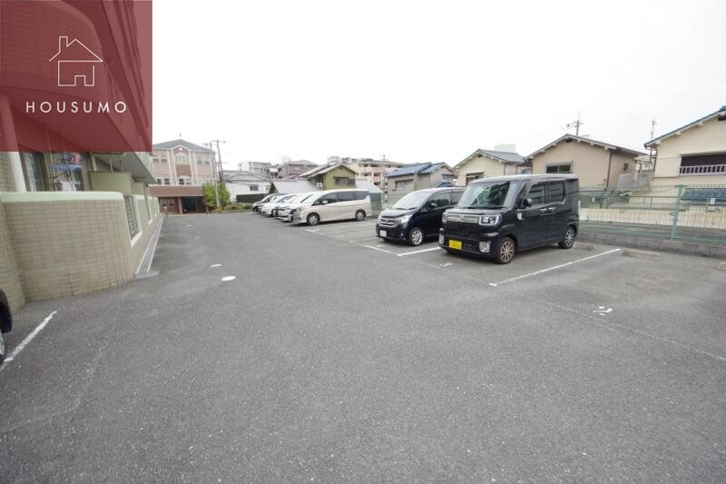 ヴェルデュール石切の物件外観写真