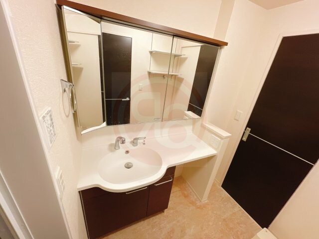 高井田中央駅 徒歩3分 2階の物件内観写真