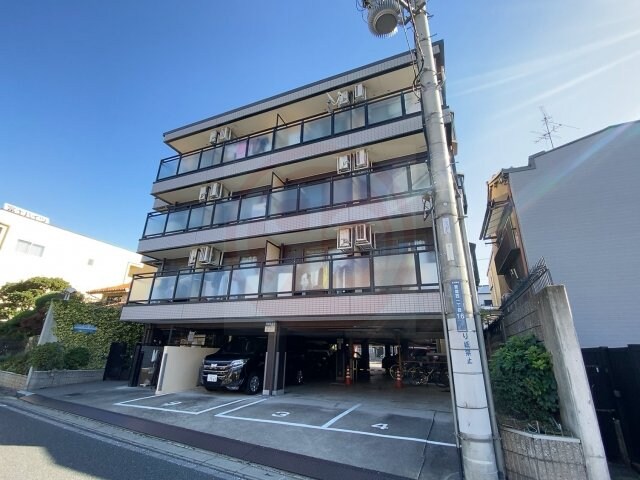 長瀬駅 徒歩3分 3階の物件外観写真