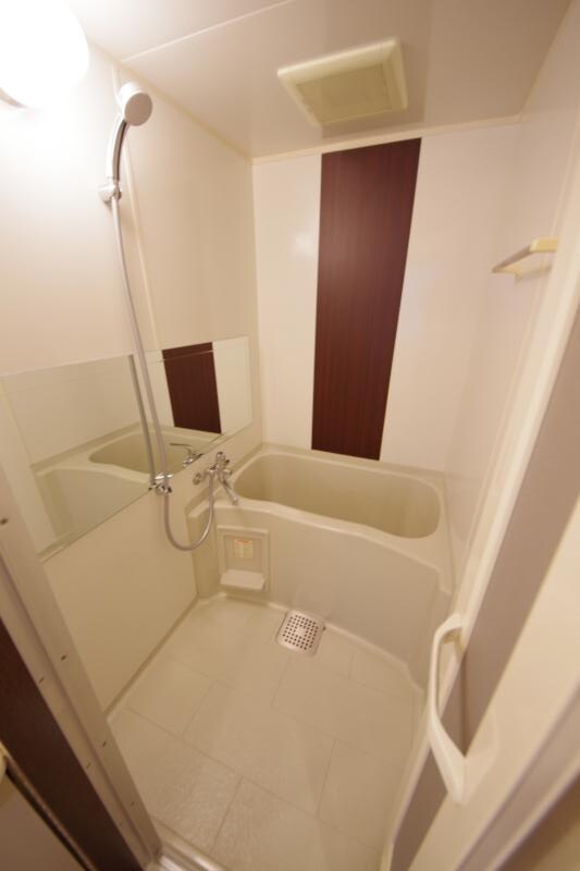 エイチ・ツー・オー新町Ⅰの物件内観写真