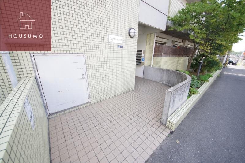 グレースコート山手町の物件外観写真