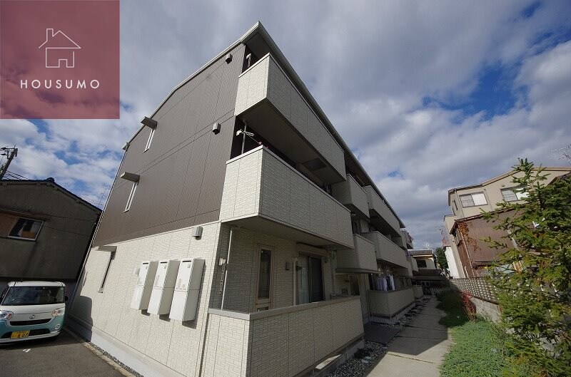 グランクリフの物件外観写真