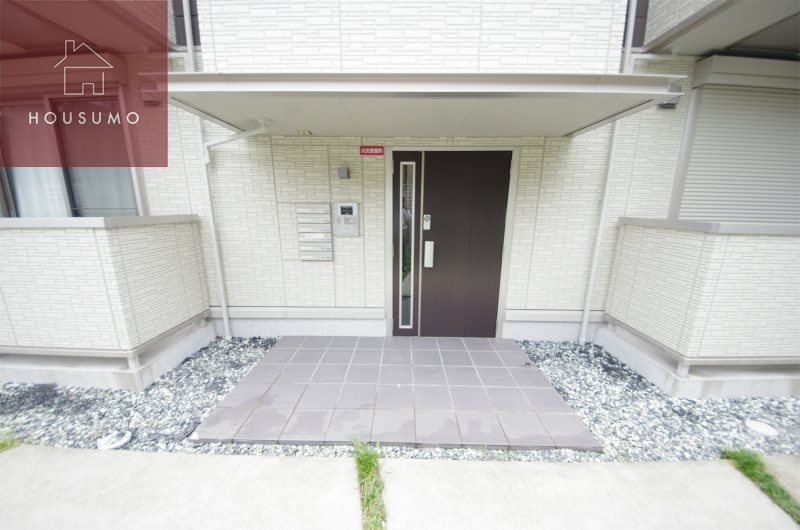 グランクリフの物件外観写真