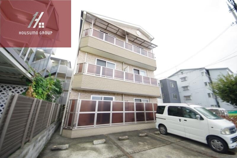 プルメリアコートの物件外観写真